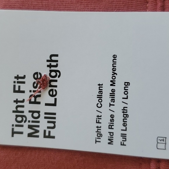 Nike Sportswear Essential Swoosh Midrise Leggings Regular, Plus Size - Picture 6 of 6